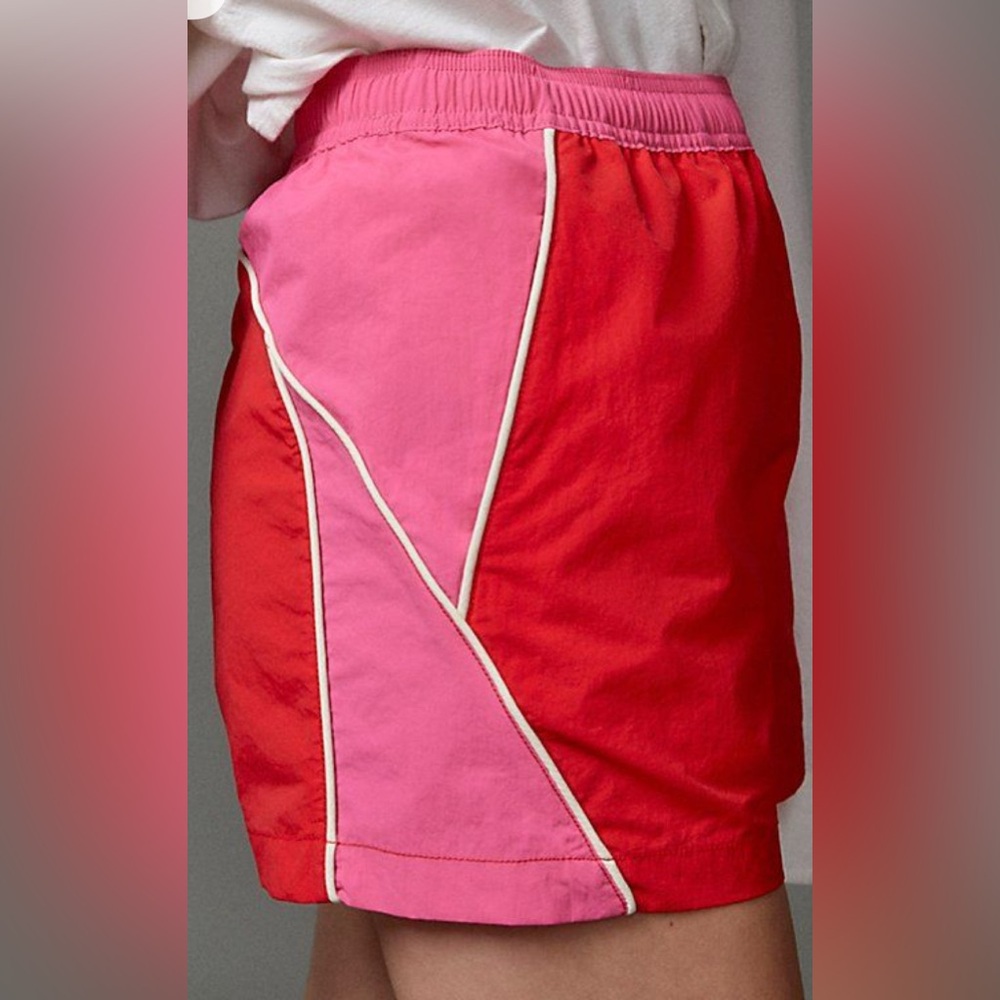 •BDG•NWT URBAN OUTFITTERS PINK & RED JESS ATHLETIC NYLON TRACK SHORTS SMALL